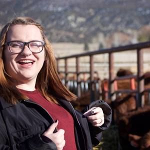 Meet your Posher, Emma